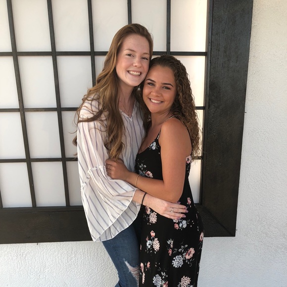 Meet your Posher, Taylor - Picture 1 of 1